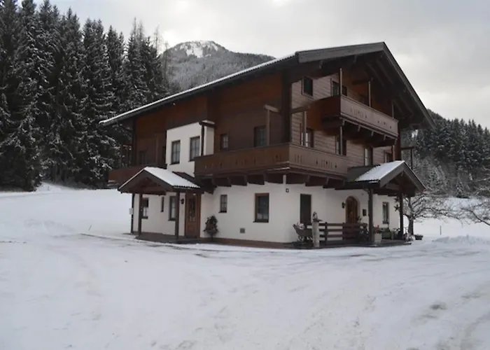 In Near Slopes Mittersill